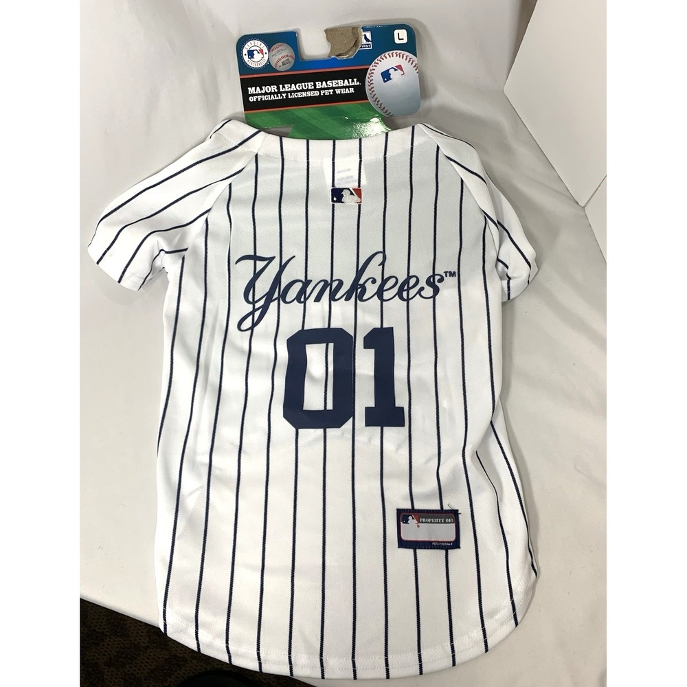 New York Yankees MLB Dog Jersey Large 26-40 lbs Pet First Pinstripe NEW FLAW